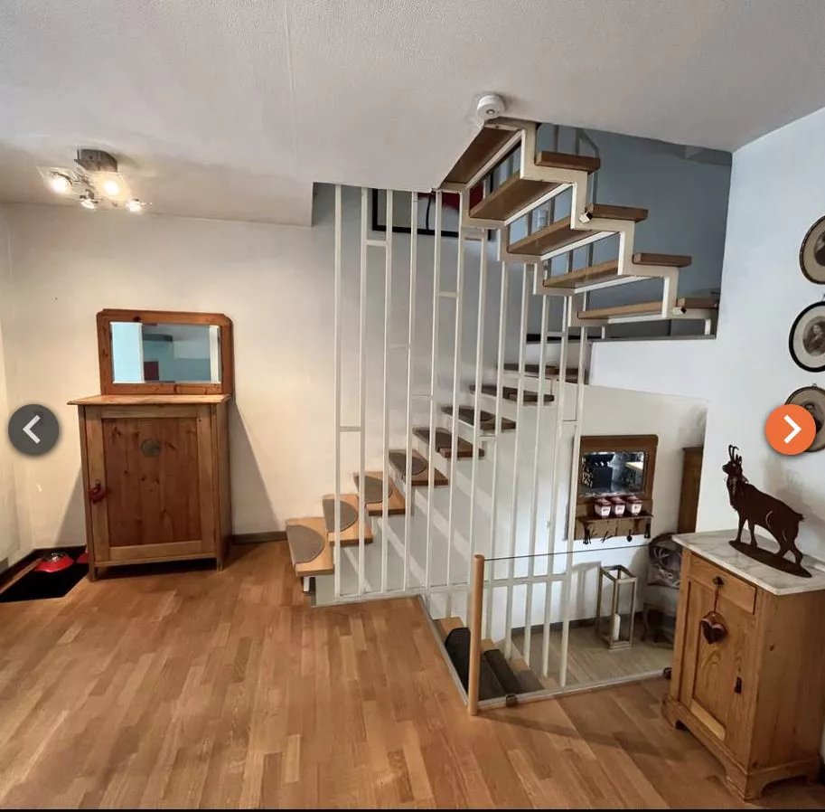 Immobilienangebot - Wartenberg-Rohrbach - Alle - Architektonisch ansprechendes Reihenendhaus in Split-Level Bauweise