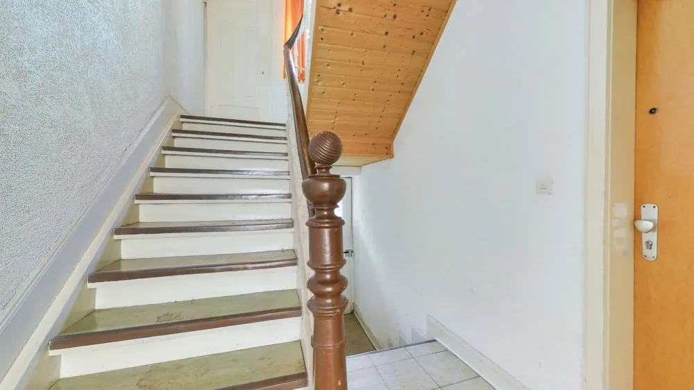 Immobilienangebot - Kaiserslautern - Alle - Nur ein Katzensprung vom Stiftsplatz entfernt - Zweifamilienhaus in zentraler Lage