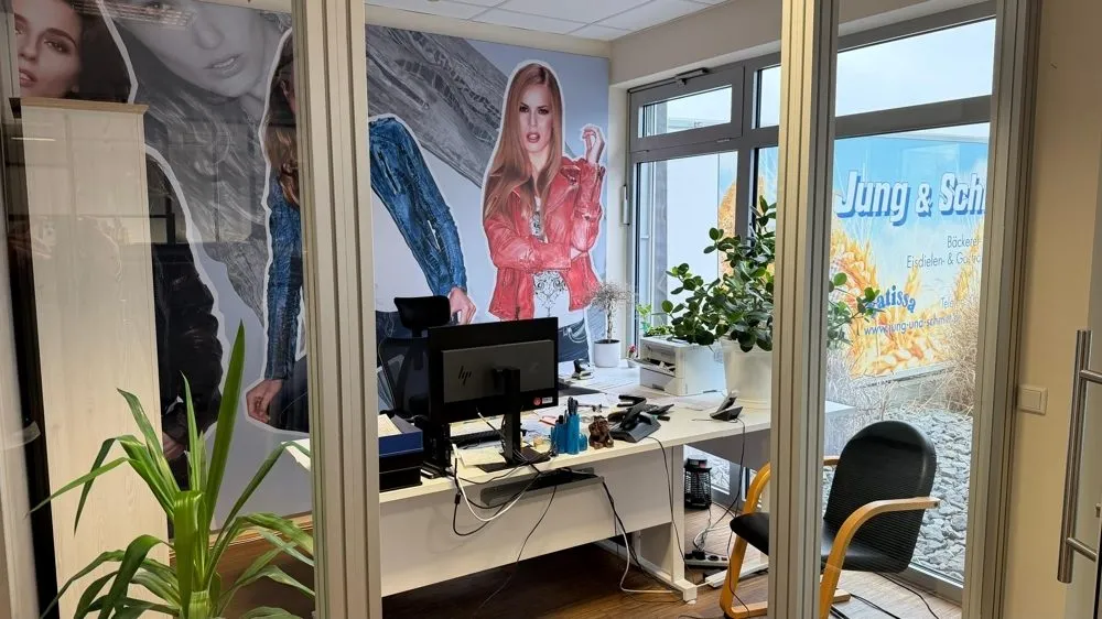 Immobilienangebot - Kaiserslautern - Alle - Moderne Gewerbehalle mit Bürobereich und Nebengebäude im Industriegebiet IG-Nord