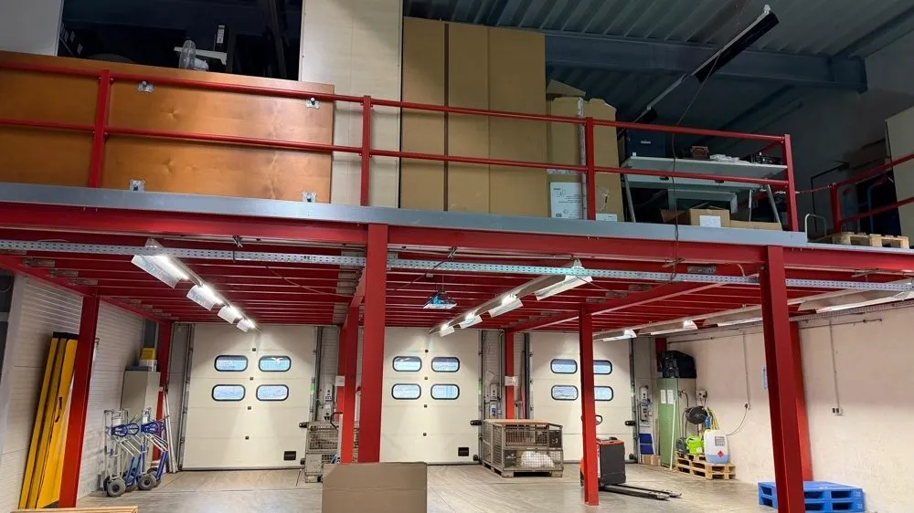 Immobilienangebot - Kaiserslautern - Alle - Moderne Gewerbehalle mit Bürobereich und Nebengebäude im Industriegebiet IG-Nord