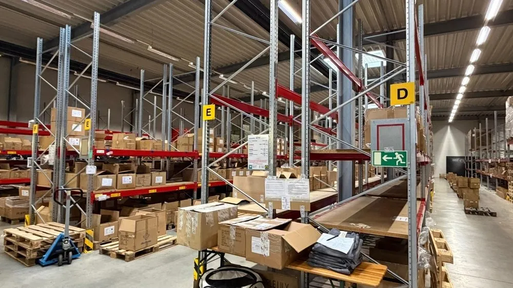 Immobilienangebot - Kaiserslautern - Alle - Moderne Gewerbehalle mit Bürobereich und Nebengebäude im Industriegebiet IG-Nord