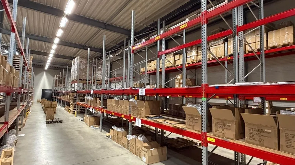 Immobilienangebot - Kaiserslautern - Alle - Moderne Gewerbehalle mit Bürobereich und Nebengebäude im Industriegebiet IG-Nord