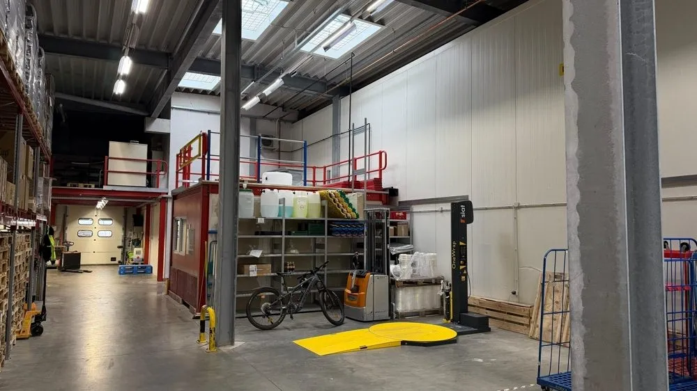 Immobilienangebot - Kaiserslautern - Alle - Moderne Gewerbehalle mit Bürobereich und Nebengebäude im Industriegebiet IG-Nord