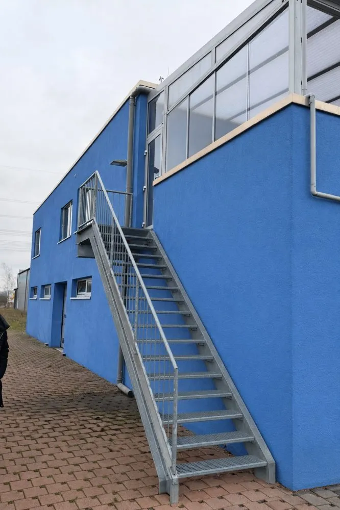 Immobilienangebot - Kaiserslautern - Alle - Moderne Gewerbehalle mit Bürobereich und Nebengebäude im Industriegebiet IG-Nord