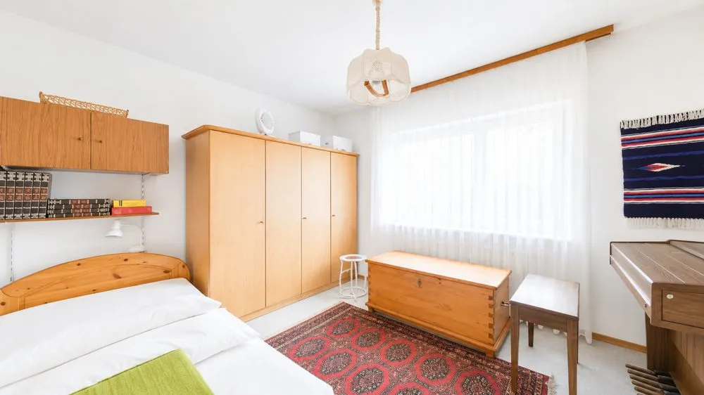 Immobilienangebot - Rothselberg - Alle - Renovierungsbedürftiges Einfamilienhaus auf einem über 5000 m² großen Grundstück