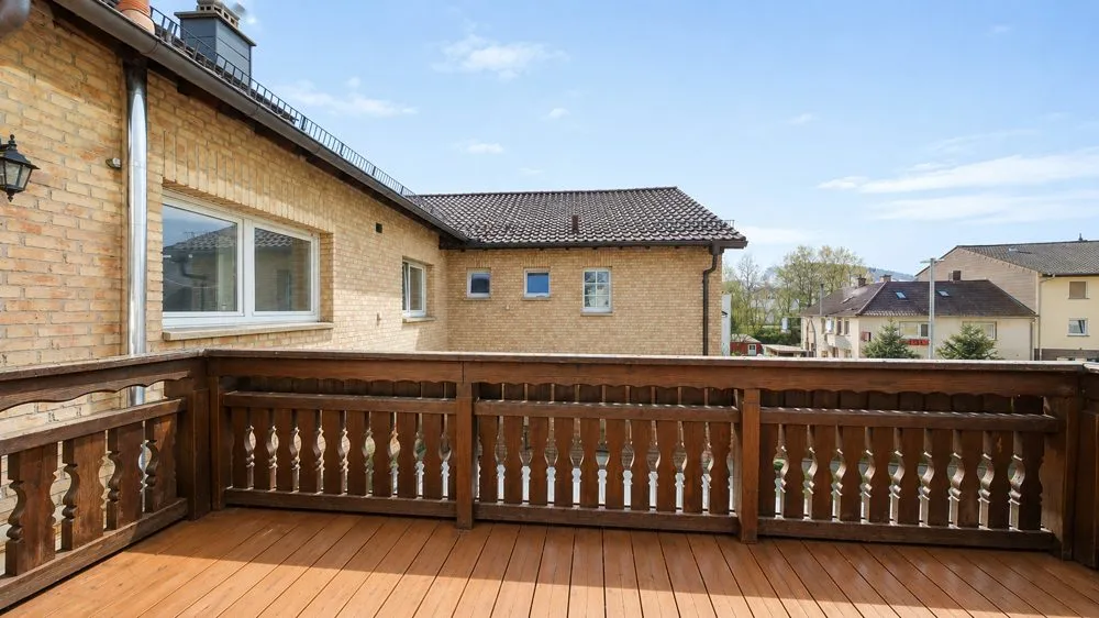 Immobilienangebot - Hochspeyer - Alle - Zweifamilienhaus mit 2 Terrassen und Garage zum Schnellentschlossenen-Preis