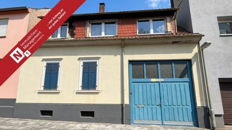 Immobilienangebot - Kaiserslautern - Alle - Zum Ausbau vorbereitetes Einfamilienhaus mit Hof und Terrasse