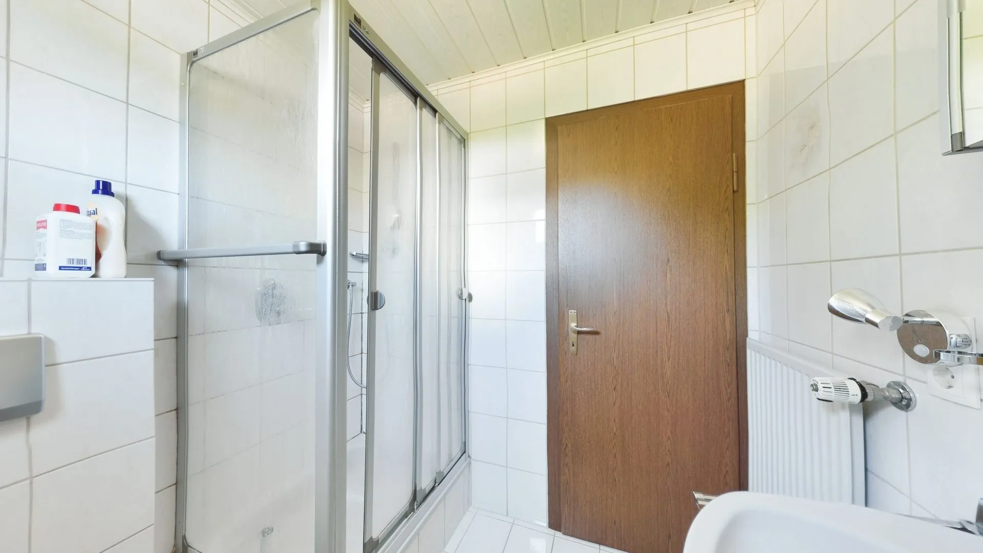 Immobilienangebot - Kaiserslautern / Mölschbach - Alle - Ruhe und Erholung pur - Kleines, aber topgepflegtes Einfamilienhaus mit großem Garten und Garage