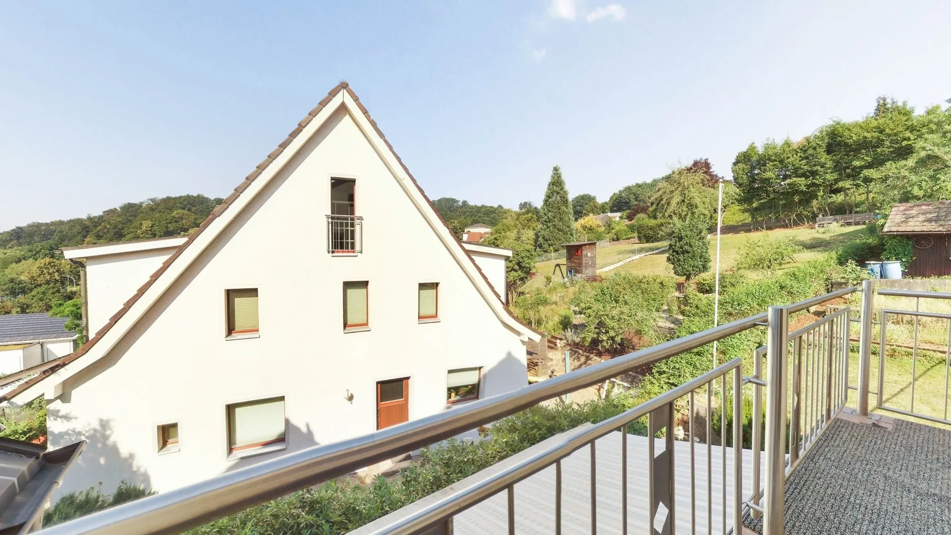 Immobilienangebot - Otterberg - Alle - Großzügiges Einfamilienhaus mit 3 Garagen und weitläufigem Grundstück in Otterberg