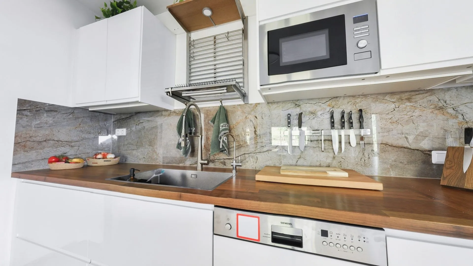 Immobilienangebot - Otterberg - Alle - Großzügiges Einfamilienhaus mit 3 Garagen und weitläufigem Grundstück in Otterberg