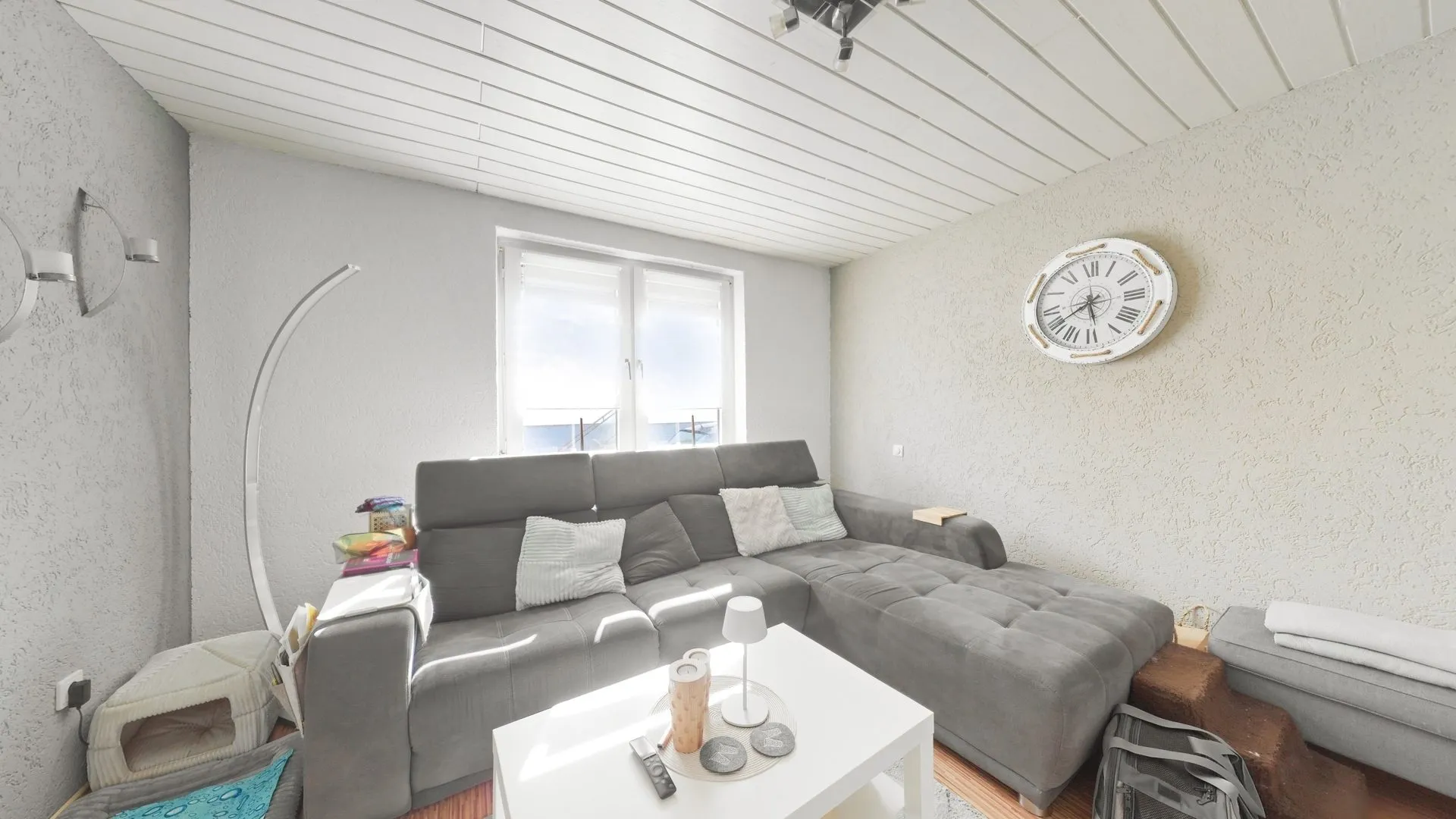 Immobilienangebot - Rodenbach - Alle - Gepflegtes Einfamilienhaus mit Doppelgarage und Garten
