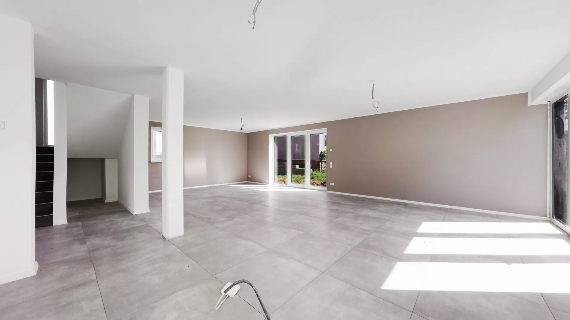 Immobilienangebot - Geiselberg - Alle - Erstbezug - Hochwertig ausgestattetes Stadthaus mit Doppelgarage
