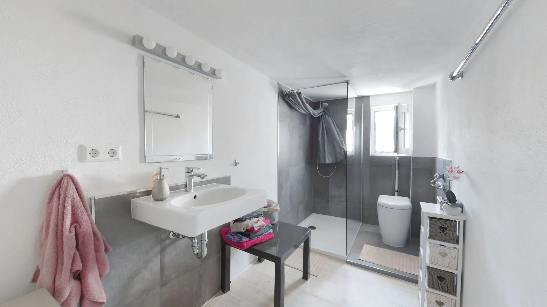 Immobilienangebot - Jettenbach - Alle - Großzügiges Einfamilienhaus mit Garten, ganz viel Charme und weiterem Ausbaupotential